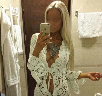 Laura, 21 ans, Clermont